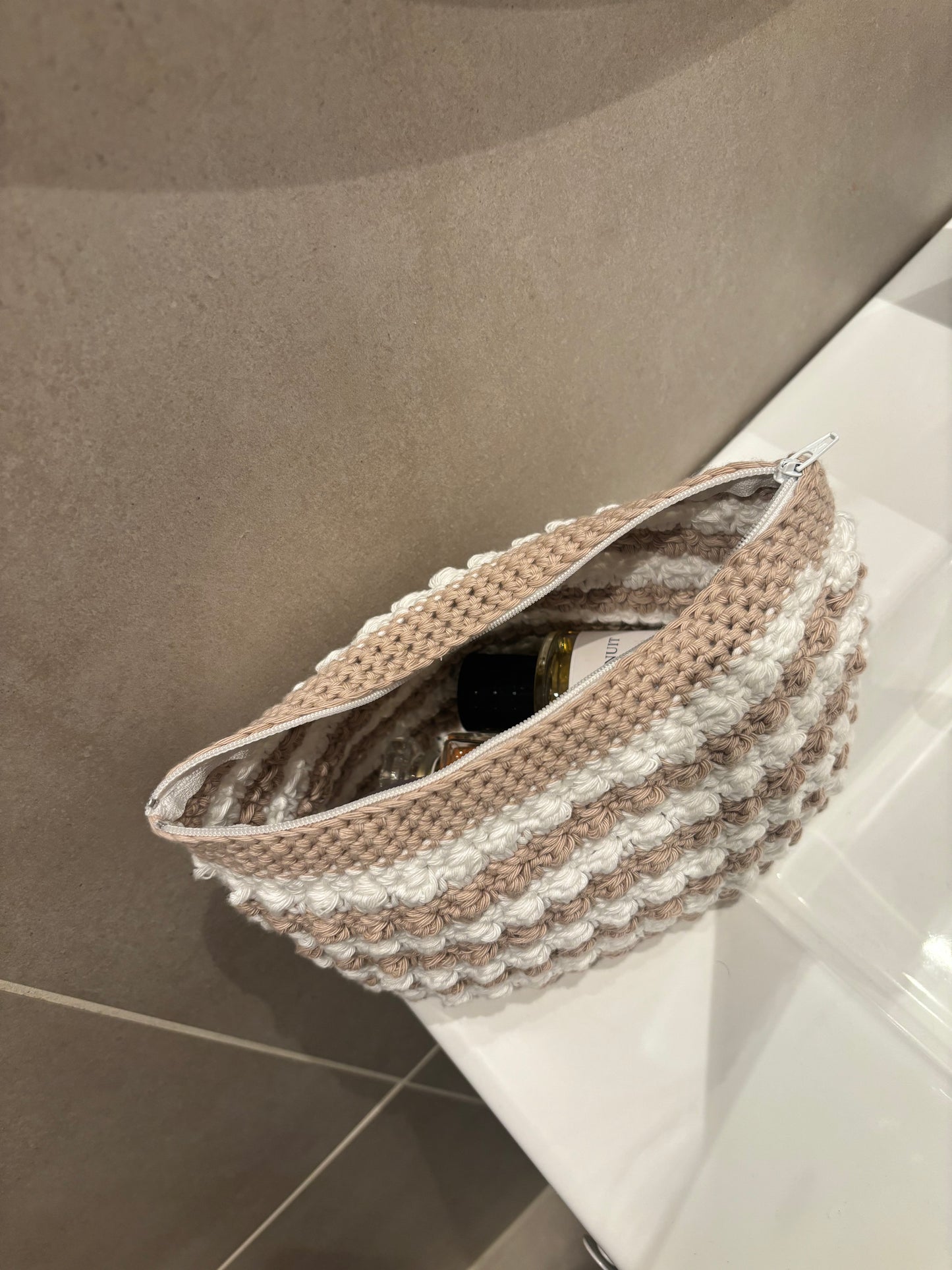 Cleo Pouch