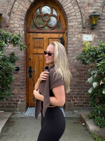 Victoria Shawl