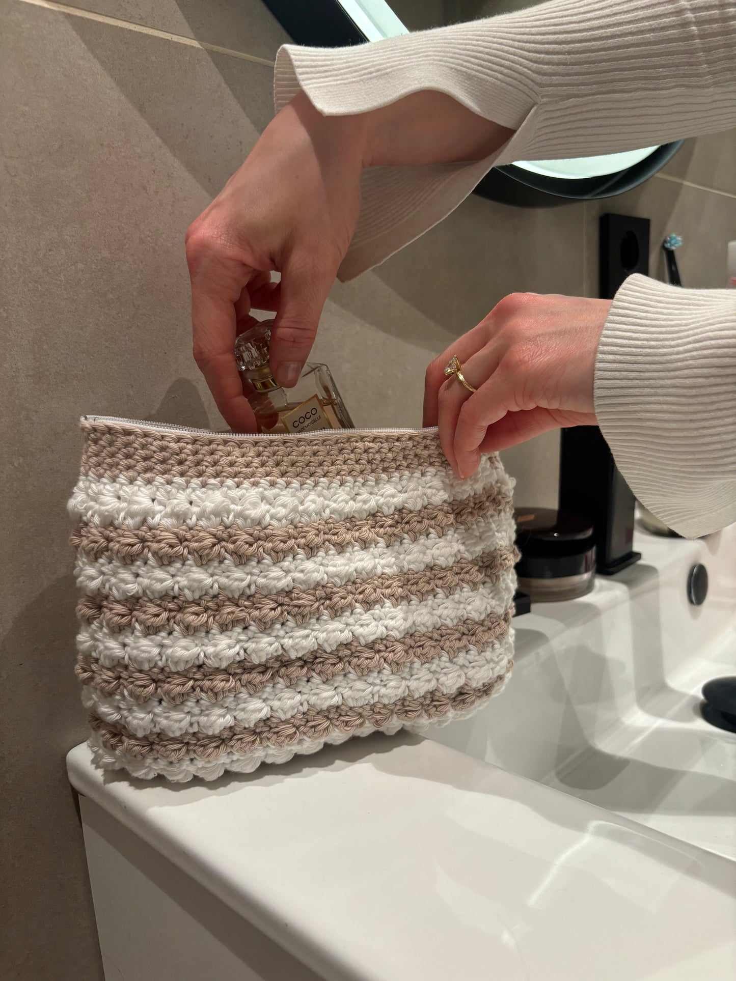 Cleo Pouch